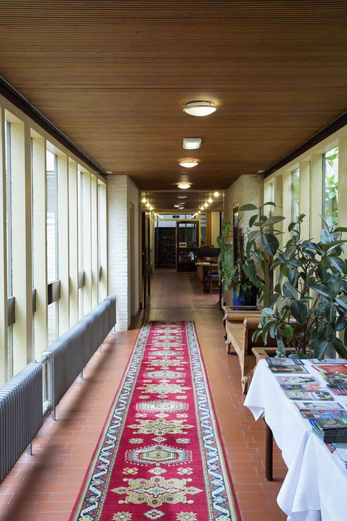 Hotel Restaurant 'De Oorsprong' Синт-Николасга Экстерьер фото